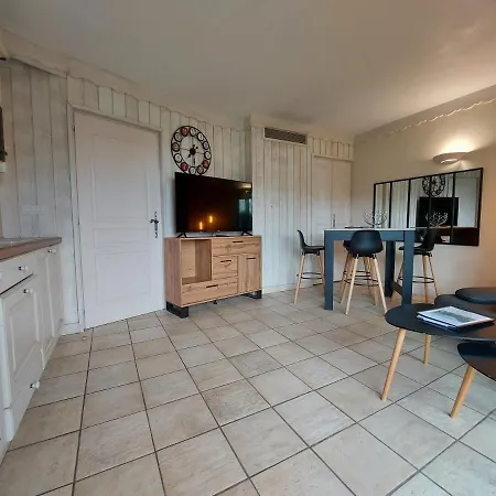 Rare : Au Bord Du D’annecy, Cosy En Rez De Jardin Avec Terrasse Privative * Duingt